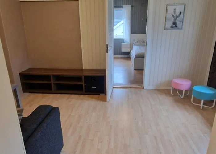 Spacious With 3 Bedrooms, 2 Bathrooms And Sauna In 220m2